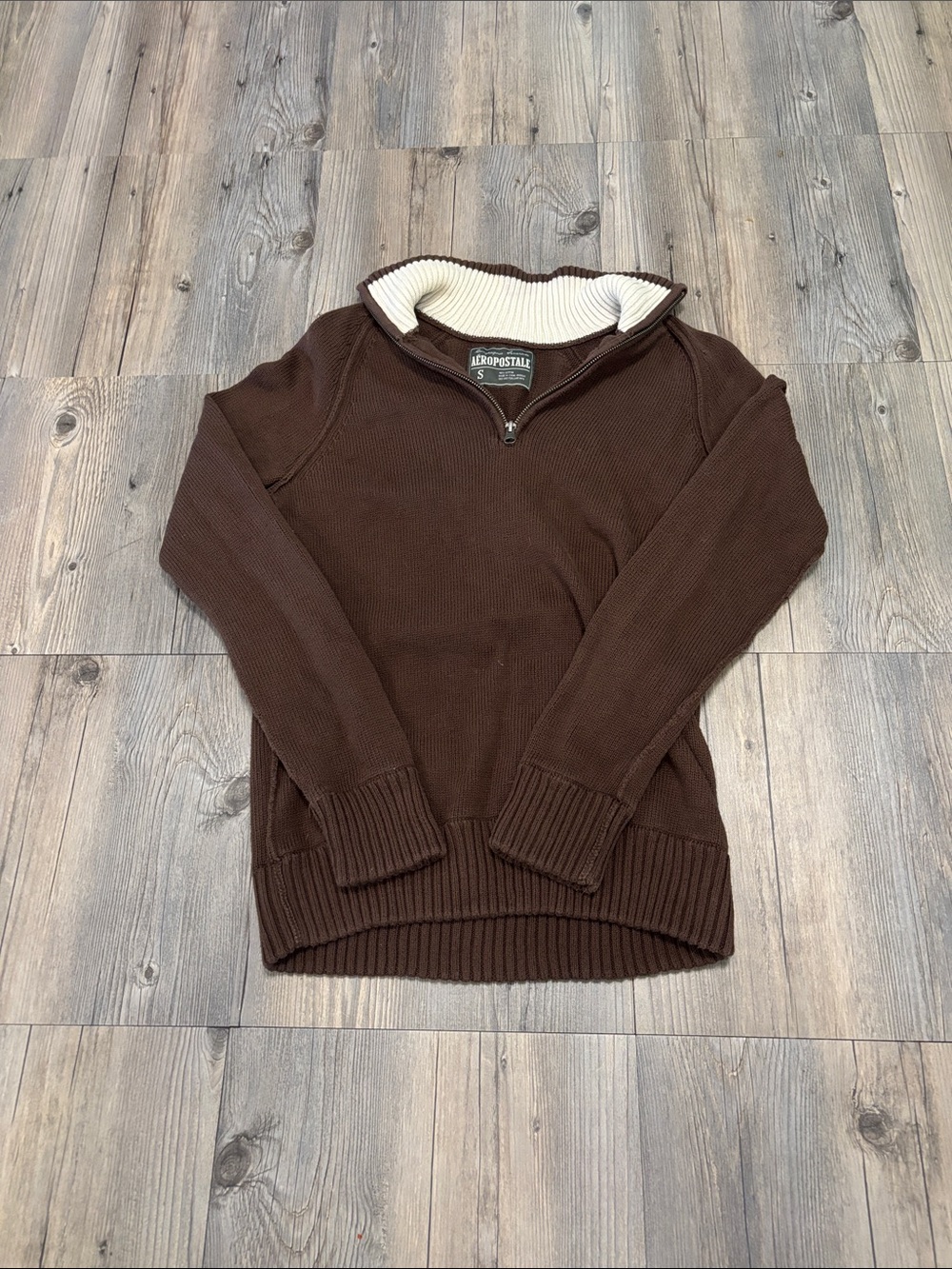 Aeropostale Men's Brown Half-Zip Sweater with Cream Collar